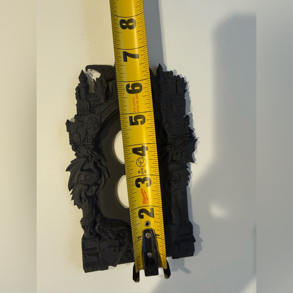 Gothic Dragon Castle Outlet Cover 3D - Picture 3 of 5